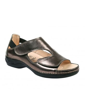Nursing Care Bermuda Sandalias